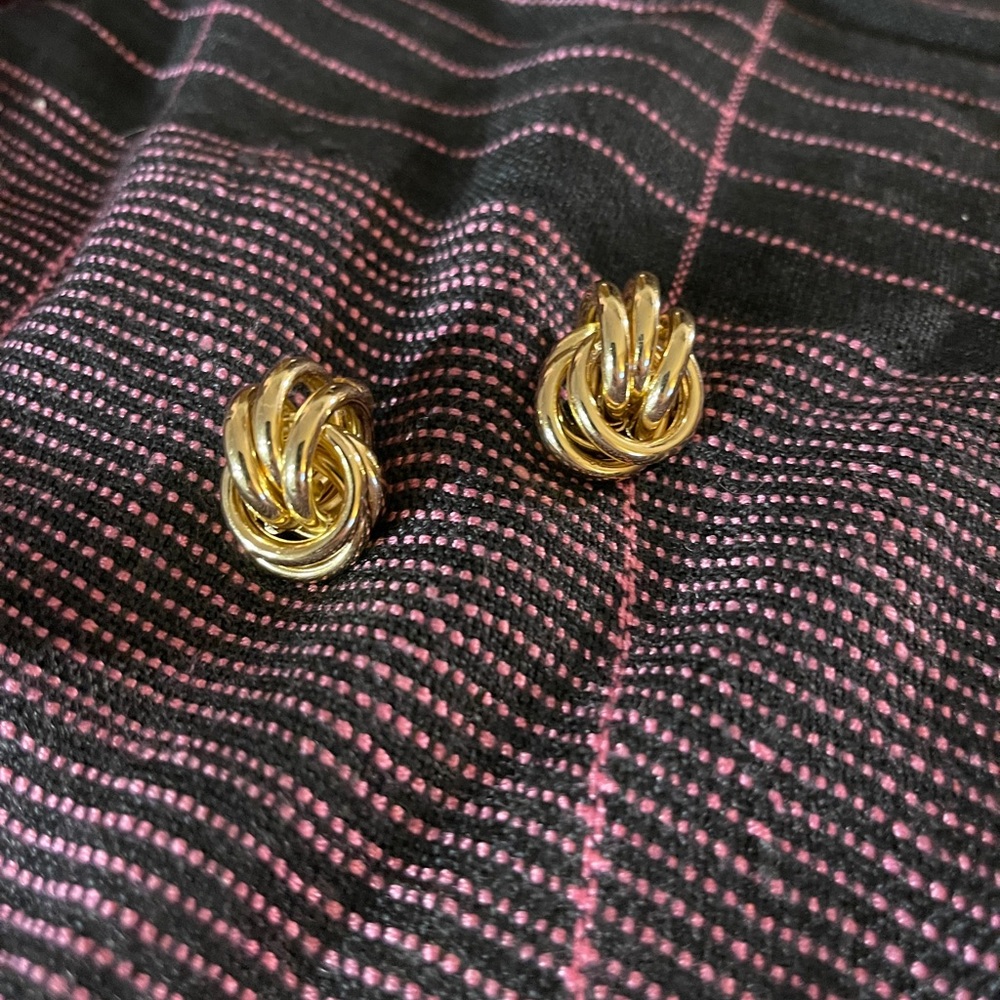 Knot‎ Earrings